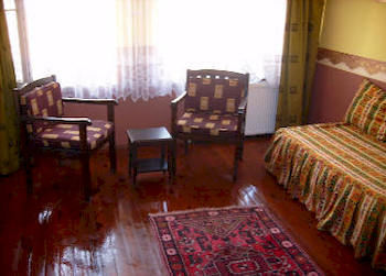 Готель Hanedan 3*